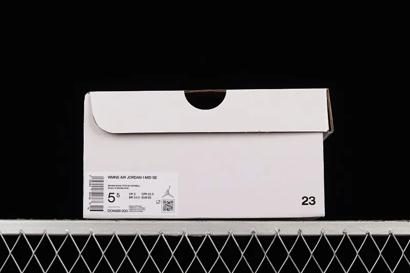 All categories Air Jordan Jordan series basketball shoes Air Jordan 1 Mid G version pure original Air Jordan 1 Mid SE AJ1 Joe 1 meter brown mid-top retro basketball shoes DO6699-200